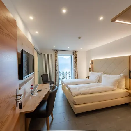 Collinetta Hotell 3*